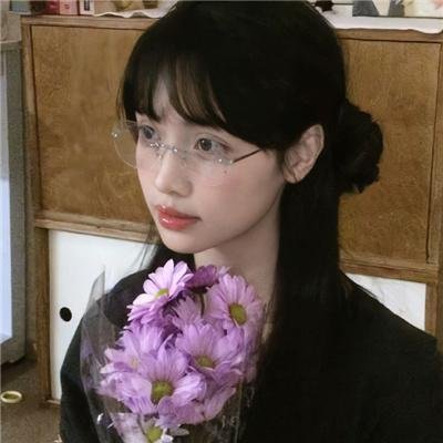 蝴蝶公墓海报